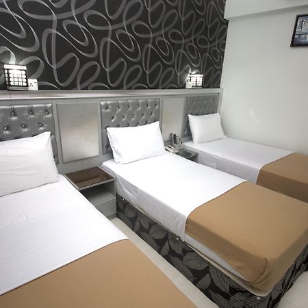 White Fort Hotel Дубай Екстериор снимка