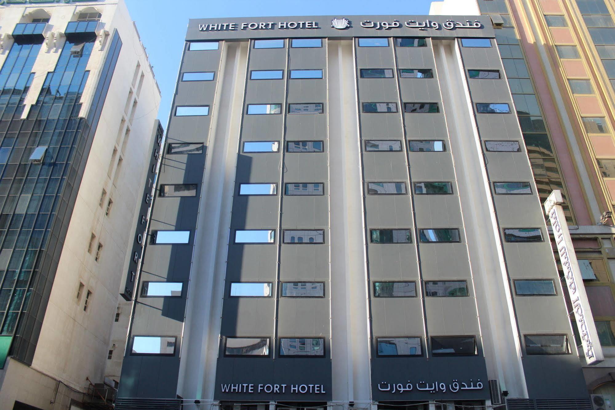 White Fort Hotel Дубай Екстериор снимка